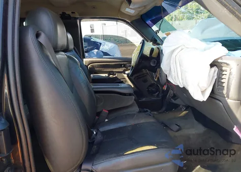 2003 Chevrolet Silverado 2500Hd Ls from USA, damaged, VIN 1GCHK29113E371681